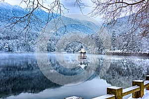 Snow Lulin Lake-Snow scene in Mount Lu