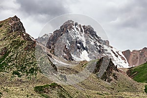 The snow mountain peak in Duku road
