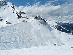 Snow winter skiing season in kuhtai