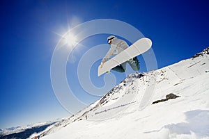 Snowboarder