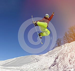 Snowboarder in mountain