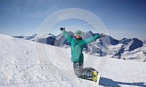 Snowboarder at snow hill, Solden, Austria, extreme winter sport