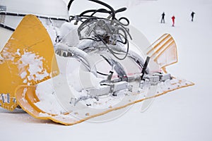 Snowcat machine for ski slope preparation