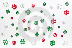 Snowflakes pattern background. white , red and green snowflake isolated on white for Christmas or winter seasonal.