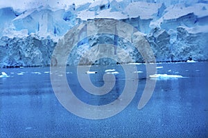 Snowing Blue Glacier Snow Mountains Paradise Bay Skintorp Cove Antarctica