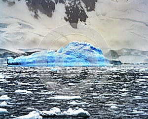 Snowing Floating Blue Iceberg Paradise Bay Skintorp Cove Antarctica
