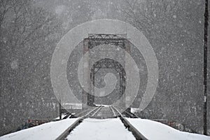 Snowing rail