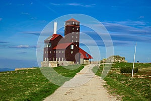 Snowplow transmitter, Giant mountain photo