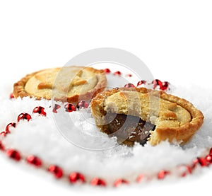 Snowy Mince Pies 2