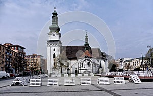 Námestie SNP Vybraný pohľad na katolícky kostol vo Zvolene Slovensko