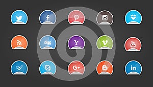 Social Media Buttons on Sticker Shape