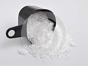 Sodium thiosulfate or sodium thiosulphate