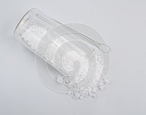 Sodium thiosulfate or sodium thiosulphate