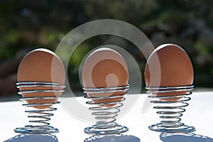 Soft-boiled eggs with spiral egg holder