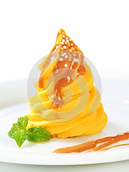 Soft serve with caramel sauce