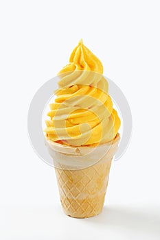 Soft serve ice cream