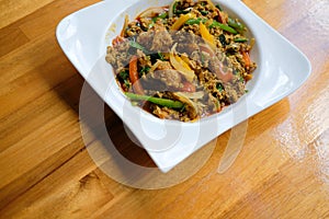 Soft shell crab stir fried with curry powder paste, bell pepper, onion