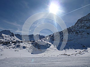 Sol y nieve en Grandvalira photo