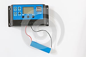 solar charge controller with battery
