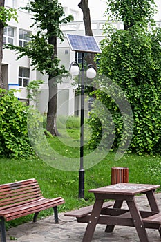 Solar panel street lighting