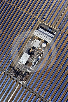 Solar parabolic power plant