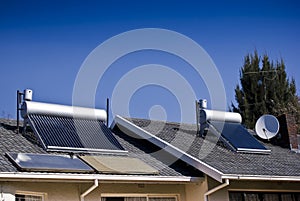 Solar Water Heater - Evacuated Glass Tubes