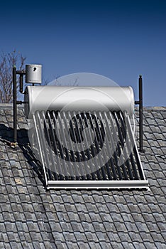 Solar Water Heater - Evacuated Glass Tubes