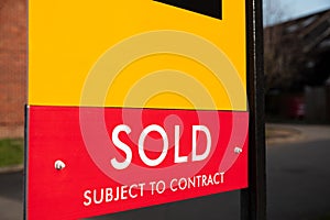 Sold Subject To Contract Real Estate Agent Sign
