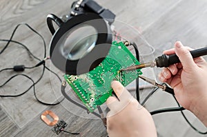 Solder and electronic circuit board. repair microcircuit