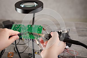 Solder and electronic circuit board. repair microcircuit