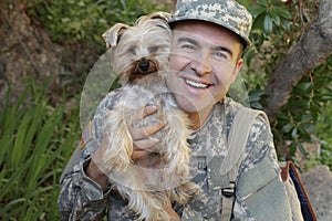 Soldier reunited with his dog