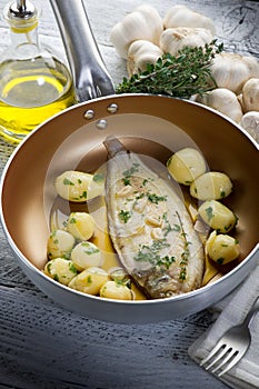 Sole fish with potatoes