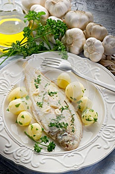 Sole fish with potatoes