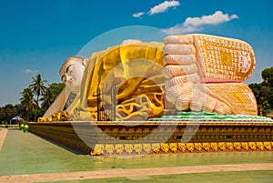 The soles of the feet. Mya Tha Lyaung Reclining Buddha. Bago. Myanma. Burma.