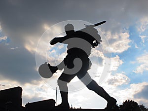 Solider statue silhouet photo