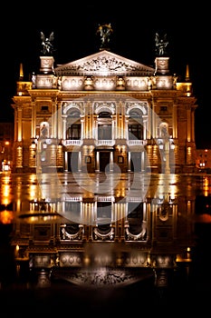 Solomiya Krushelnytska Lviv State Academic Theatre of Opera and Ballet at night