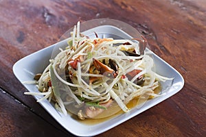Som Tam with salted crab