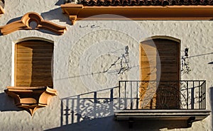 Sombras en balcÃÂ³n y ventanas