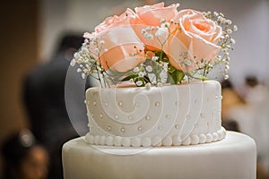 Roses in the cake photo