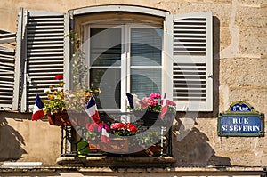 Some Typical Buidings and Streets in Paris