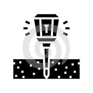 sonic repeller gardening glyph icon vector illustration
