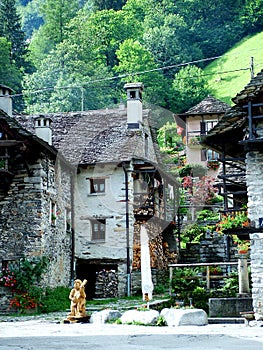 Sonogno - Verzasca-valley