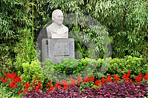 Soong Ching-Ling Wife Sun Yat-Sen Statue Beijing photo