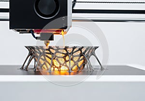 Advanced 3d printer creating complex geometric structure