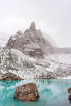 Sorapis lake in dolomiti mountains, italy. in winter