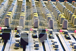 Sound mixer