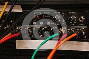Sound mixer device inputs plugs