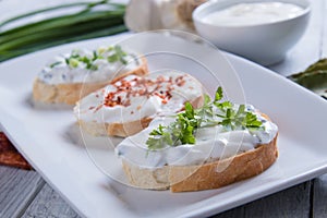 Sour cream spread with home made bread