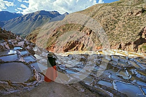 Source of Salinas de Maras is located along the slopes of Qaqawinay mountain, at an elevation of 3,380 m in the Urumbamba Valley,