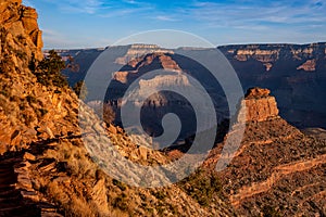 South Kaibab Trail Curves Around Canyon wall